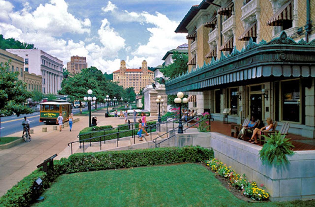 The Hamilton - Lakefront & Studio Suites, Hot Springs Exterior foto